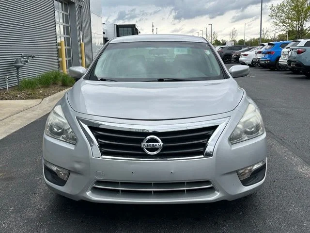Used 2015 Nissan Altima S with VIN 1N4AL3AP1FN328179 for sale in Elgin, IL