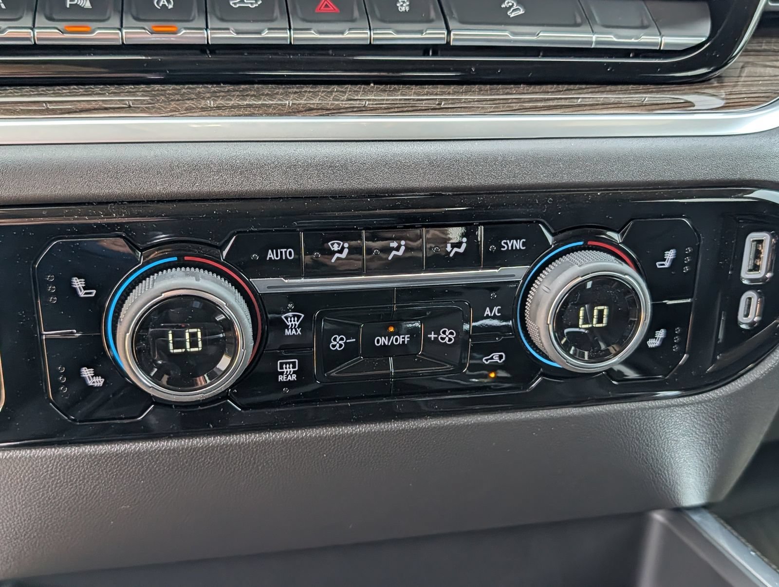 2026 Chevrolet Silverado 1500 LT Trail Boss - Photo 18