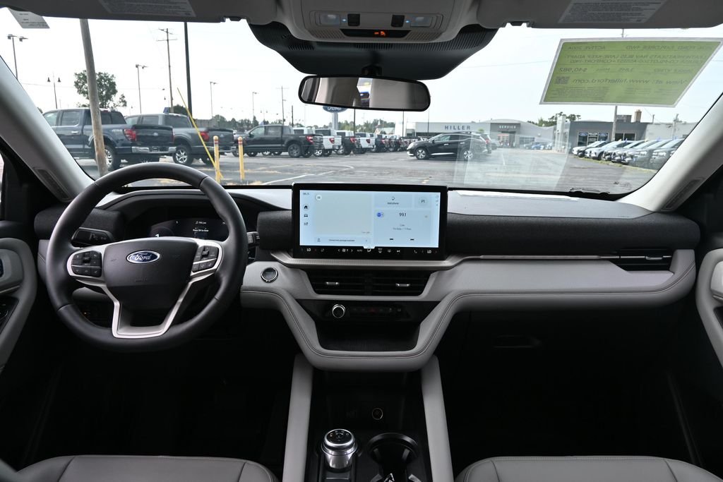 Used 2026 Gray Metallic Ford Active image 29