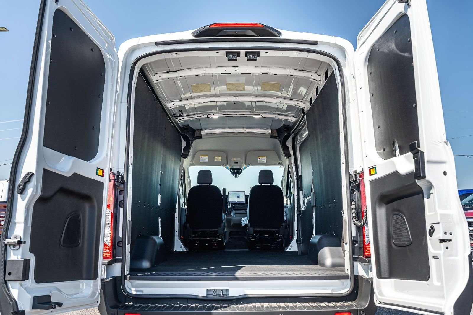 New 2026 Oxford White Ford Cargo Van image 11