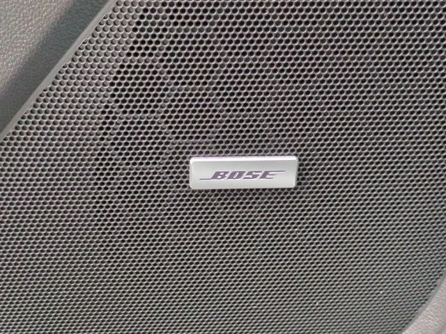 Used 2023 White Chevrolet Premier image 14