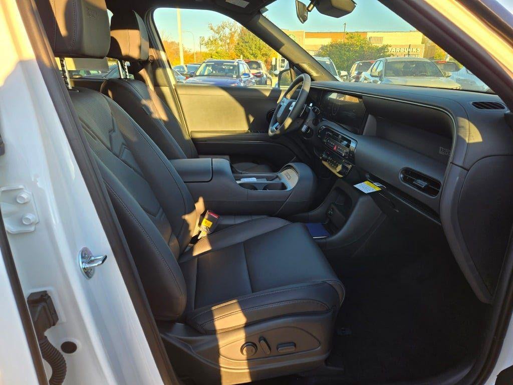 2026 Hyundai Palisade XRT Pro - Photo 6