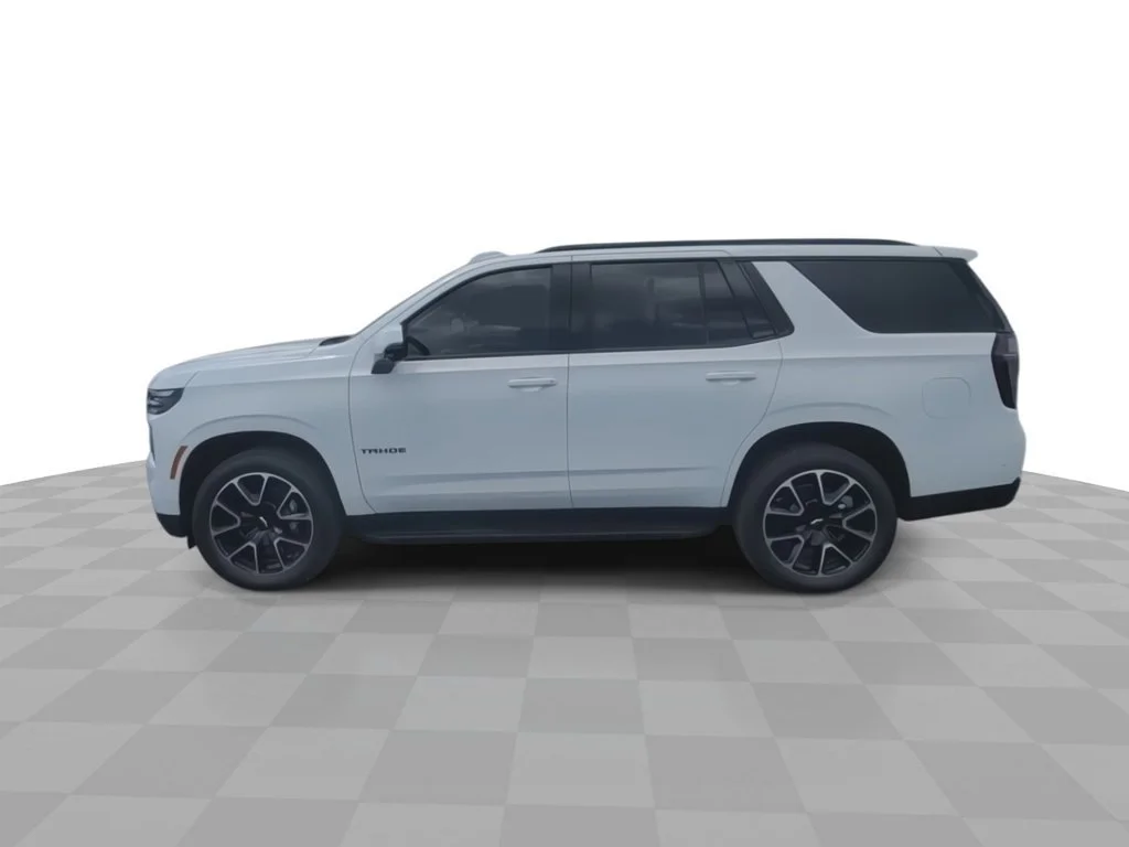 New 2026 Summit White Chevrolet RST image 5