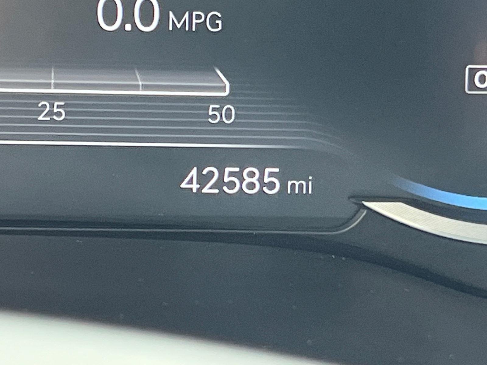 2024 GENESIS GV80 Standard - Photo 28