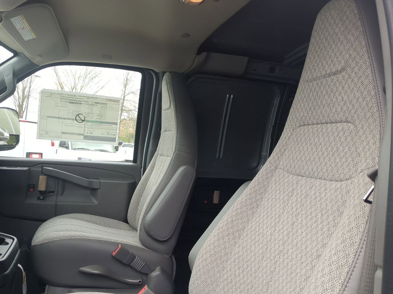 2026 GMC Savana Cargo Work Van - Photo 17
