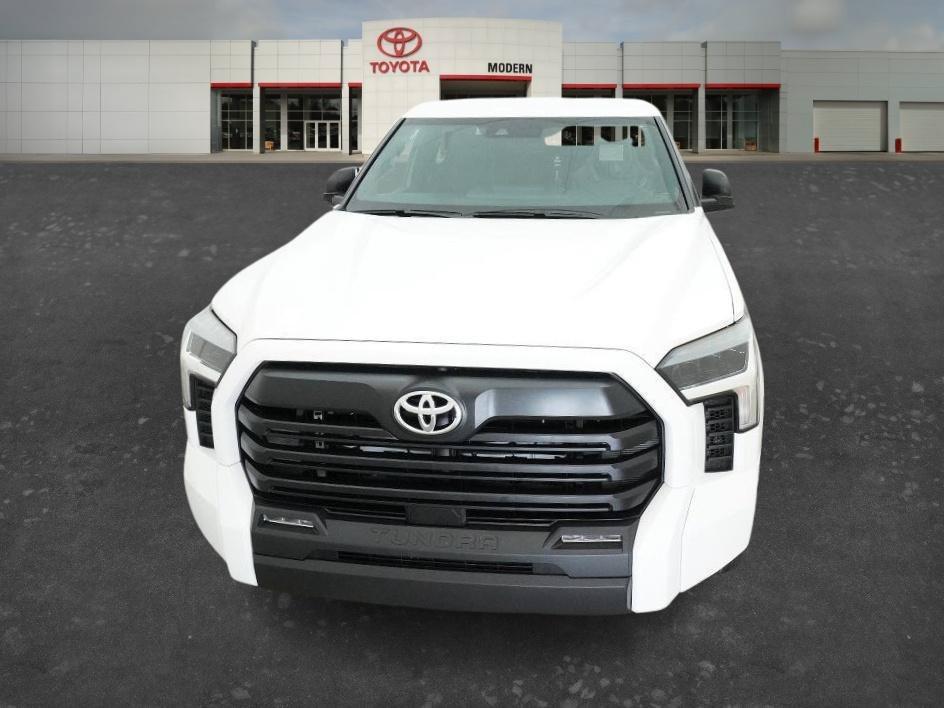 New 2026 Ice Cap Toyota SR5 image 18