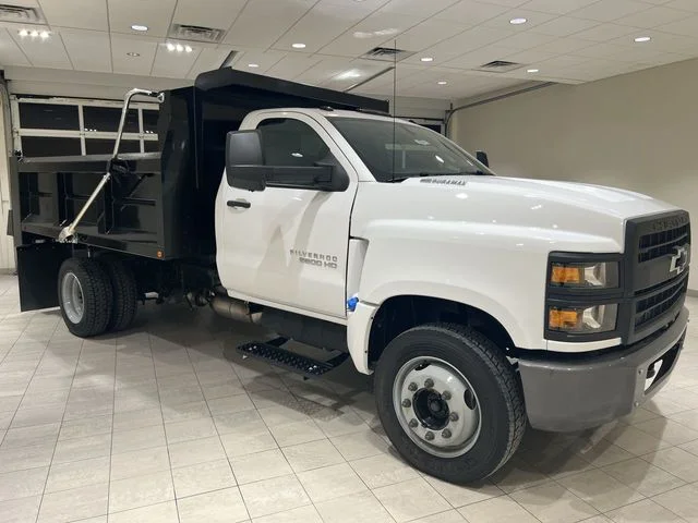 Used 2023 Summit White Chevrolet 1WT image 7