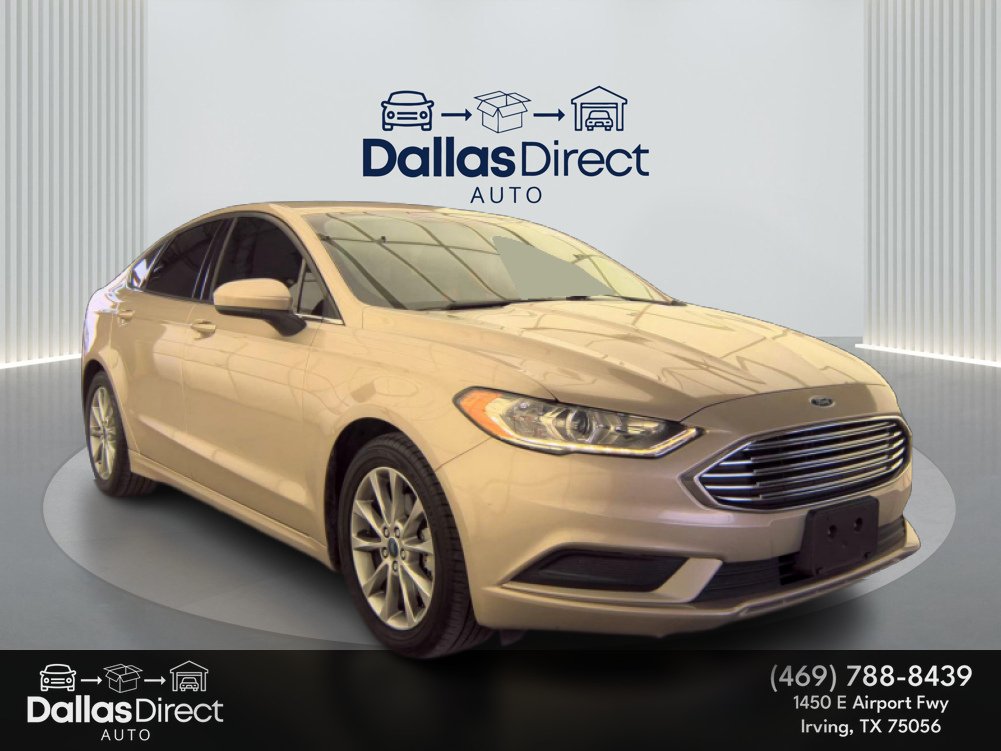 Used 2017 White Gold Ford SE image 2