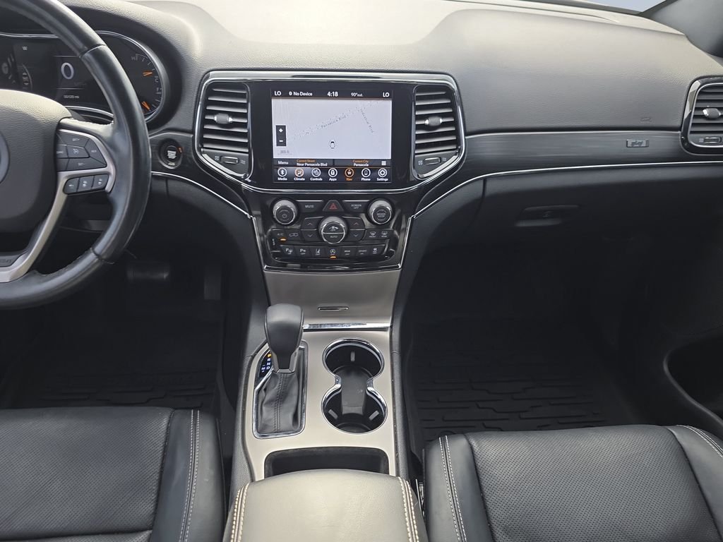Used 2021 Granite Crystal Metallic Clearcoat Jeep Limited image 15