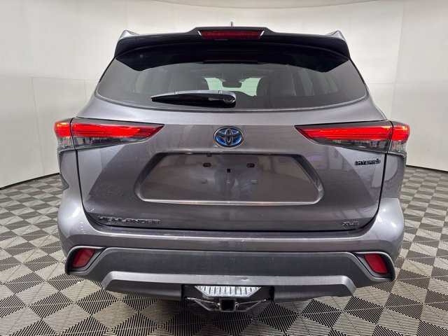 Used 2023 Gray Toyota XLE image 24