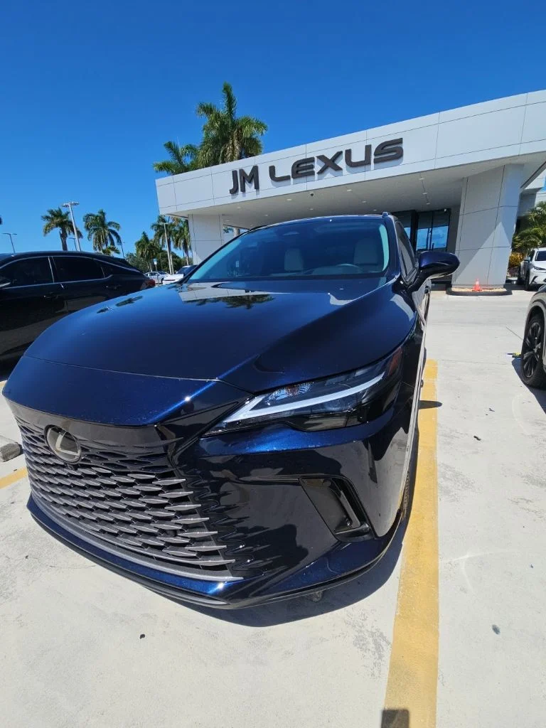 Used 2025 Mica Lexus 350 Premium Plus image 6