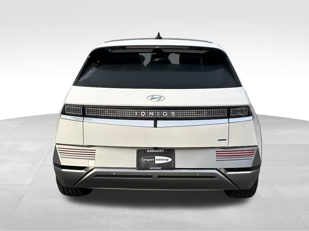 2023 Hyundai IONIQ 5 Limited - Photo 6
