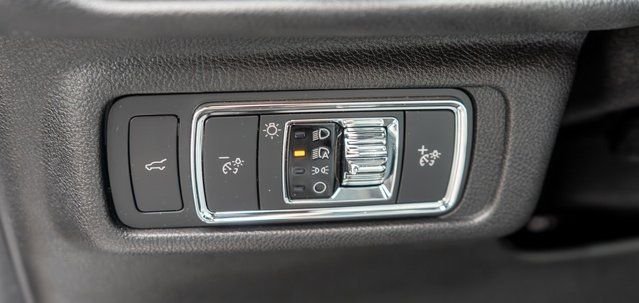 Used 2022 Blue Lincoln Standard image 22