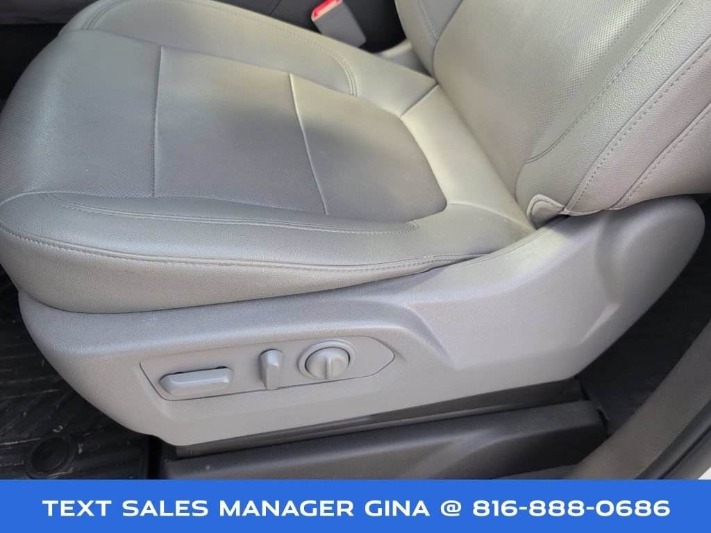 Certified Used 2022 SUMMIT WHITE Chevrolet LTZ image 21