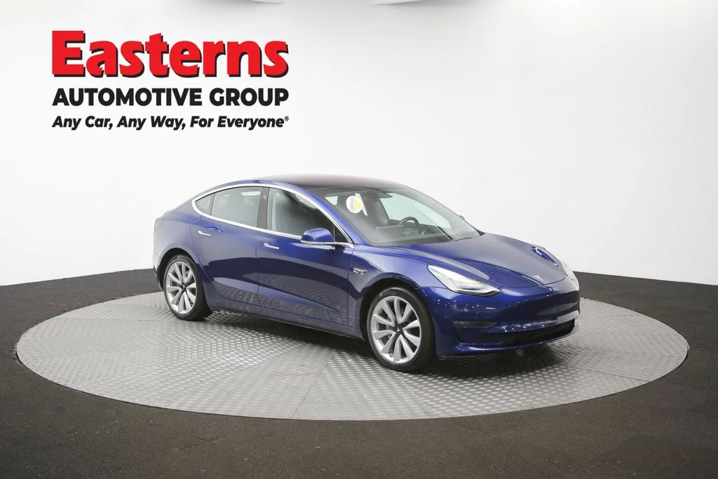 Used 2018 Blue Tesla Long Range image 44
