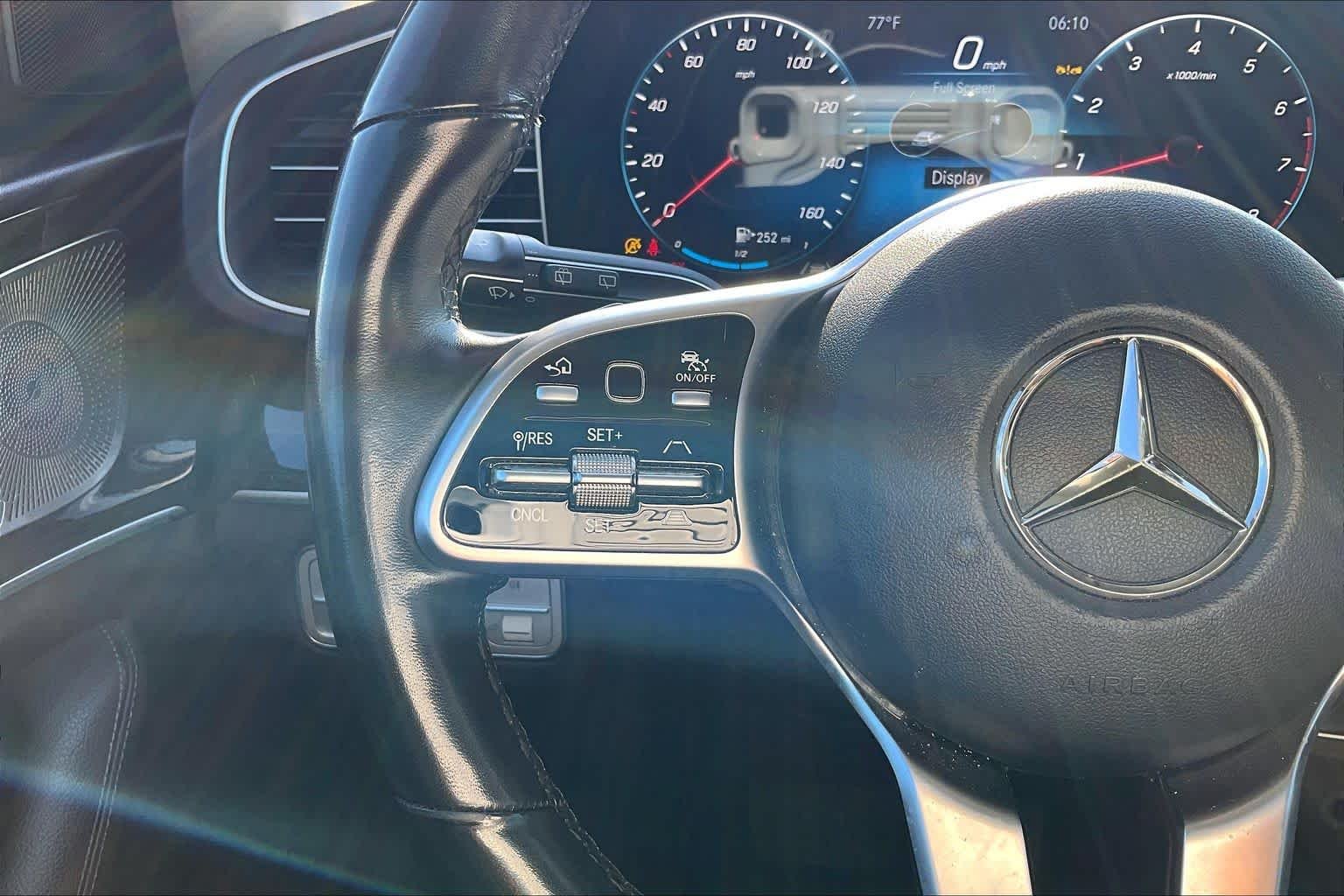 Used 2022 MANUFAKTUR Cardinal Red Metallic Mercedes-Benz GLE 350 image 24