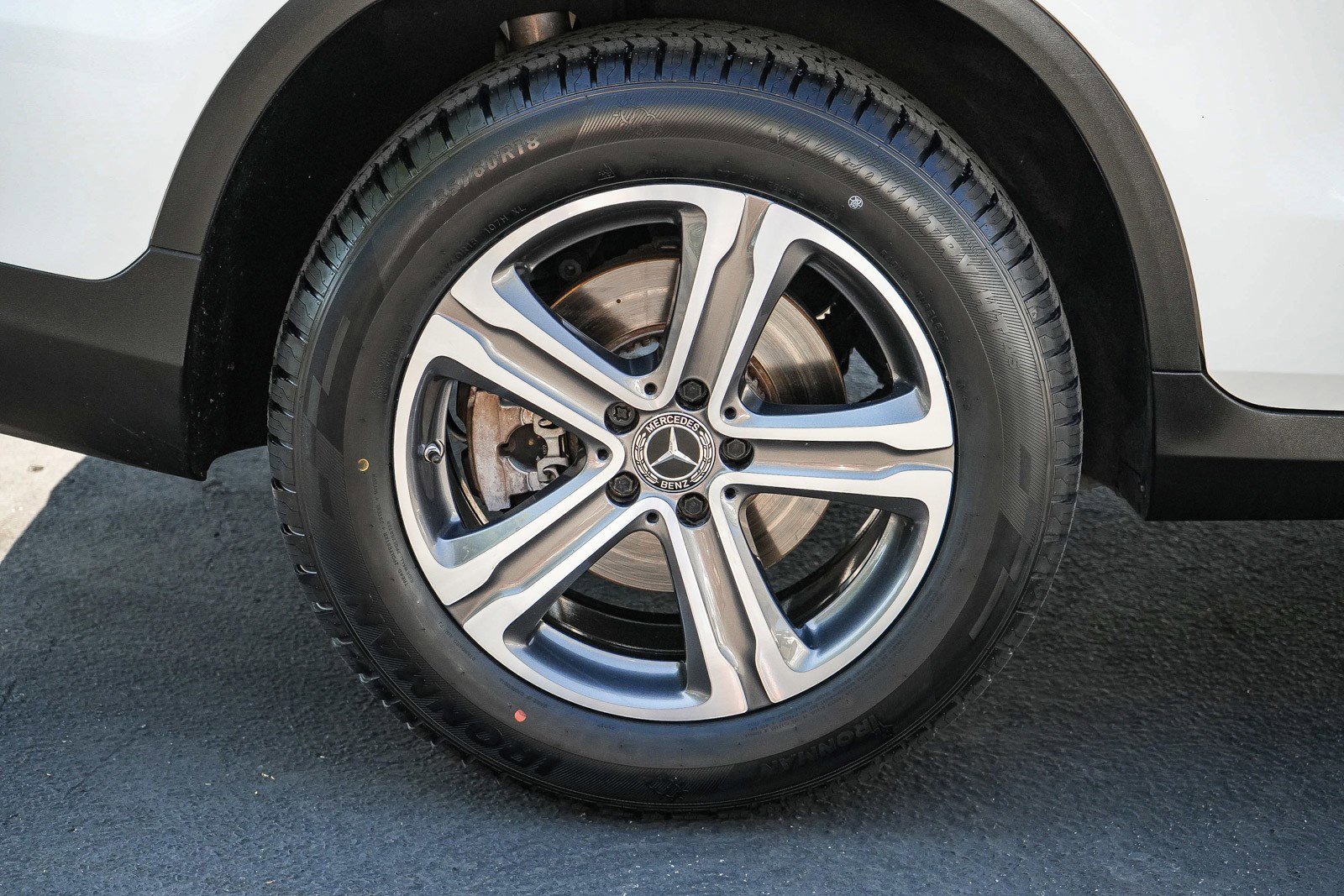 Used 2019 Polar White Mercedes-Benz 300 image 11