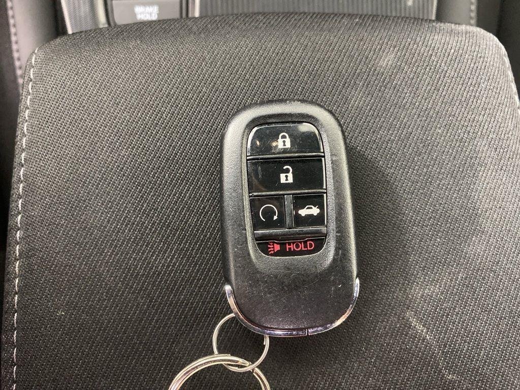 Used 2023 Lunar Silver Metallic Honda Sport image 20
