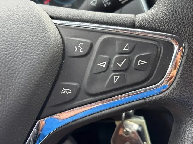 Used 2016 TUNGSTEN METALLIC Chevrolet LT image 18