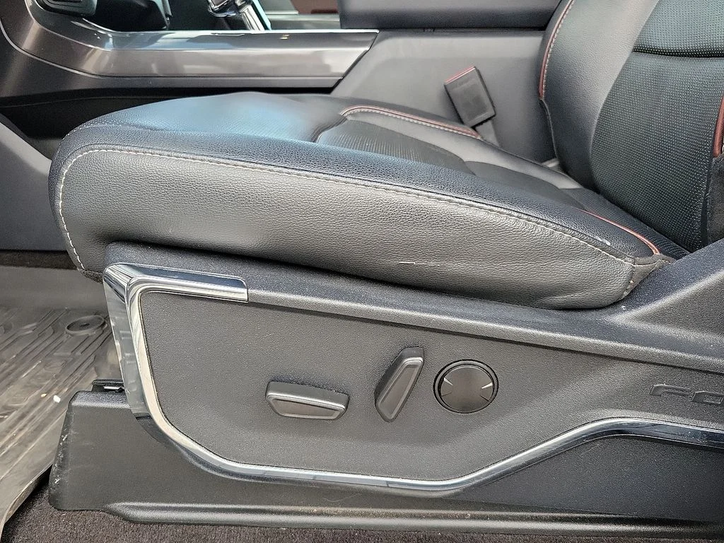 2023 Ford F-150 Lariat - Photo 12