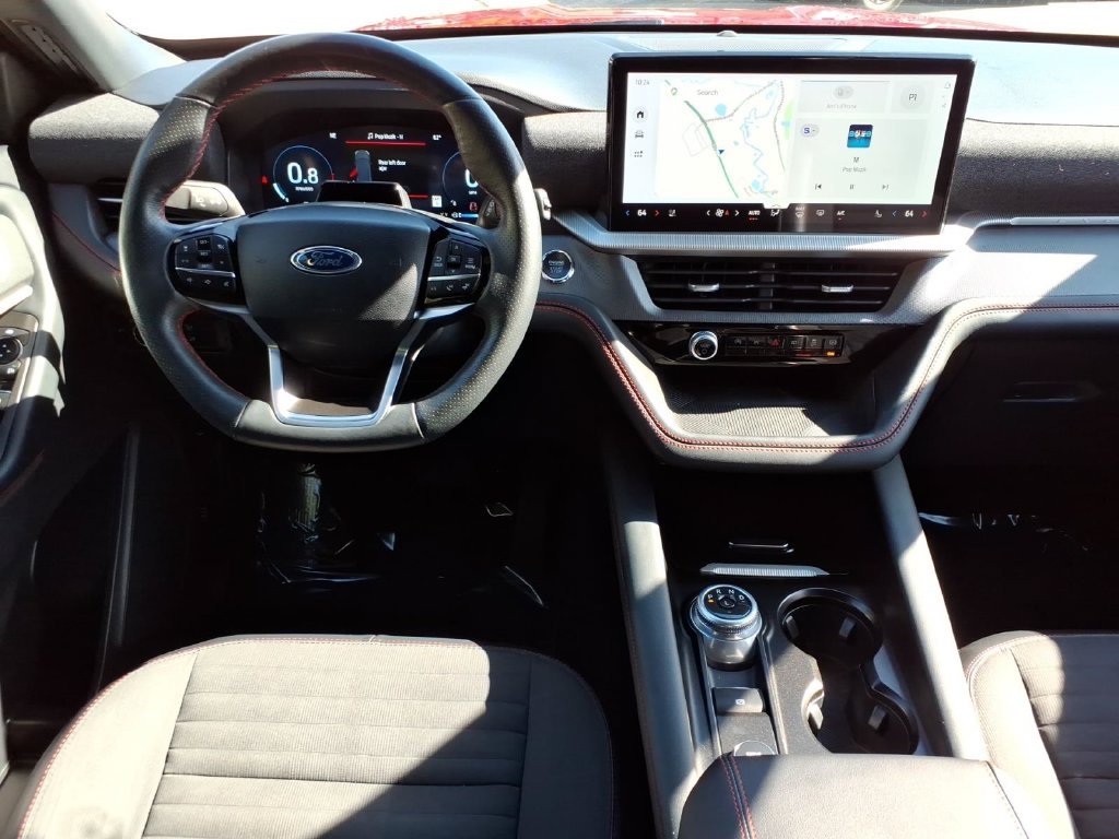 Certified Used 2025 Red Metallic Ford ST-Line image 18