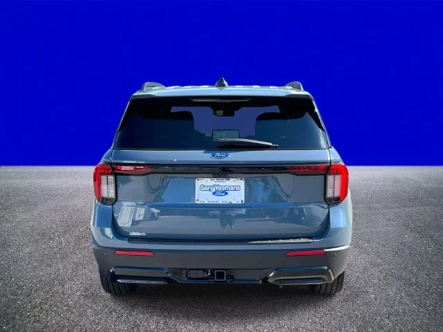 New 2026 Vapor Blue Metallic Ford ST-Line image 4