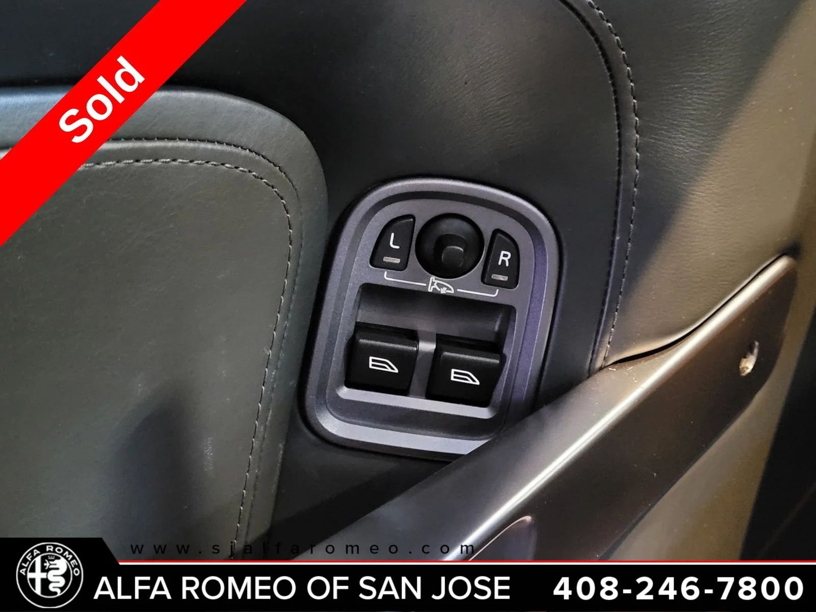 Used 2005 White Aston Martin Base image 13