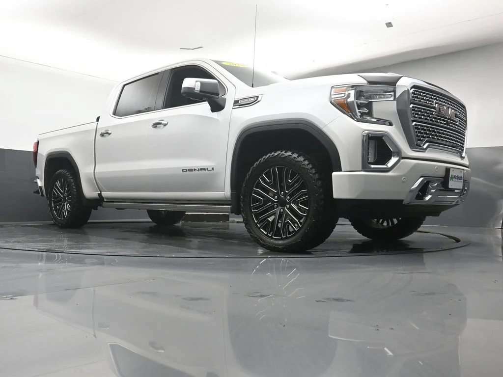 Certified Used 2020 White GMC Denali image 25