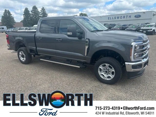 2026 Ford Super Duty F-350® XLT
