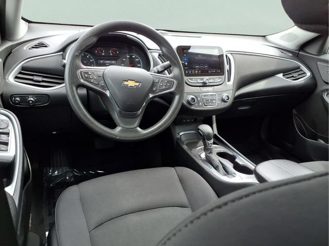 Used 2024 Sterling Gray Metallic Chevrolet 1LT image 5