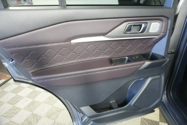 New 2027 Carbonized Gray Metallic Ford Platinum™ image 25