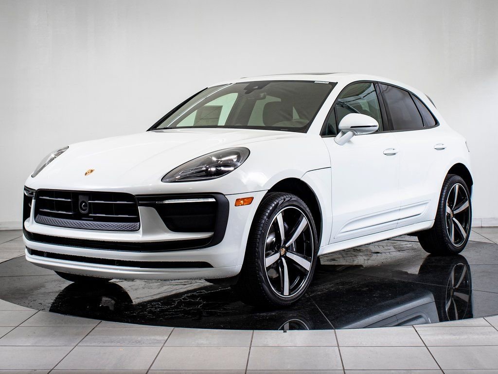 2026 Porsche Macan's photo