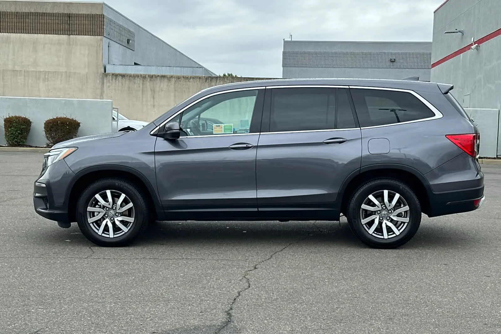 Used 2019 Modern Steel Metallic Honda EX-L image 9