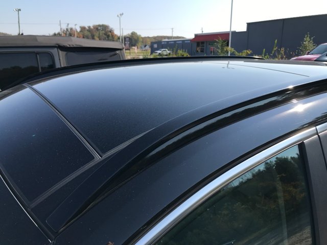 Used 2023 Phantom Black Hyundai SEL Convenience image 3