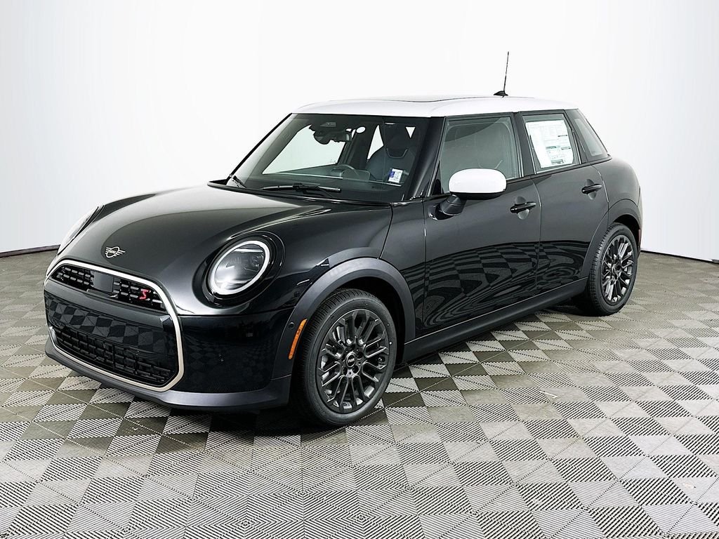 New 2026 Midnight Black MINI Signature Plus image 1