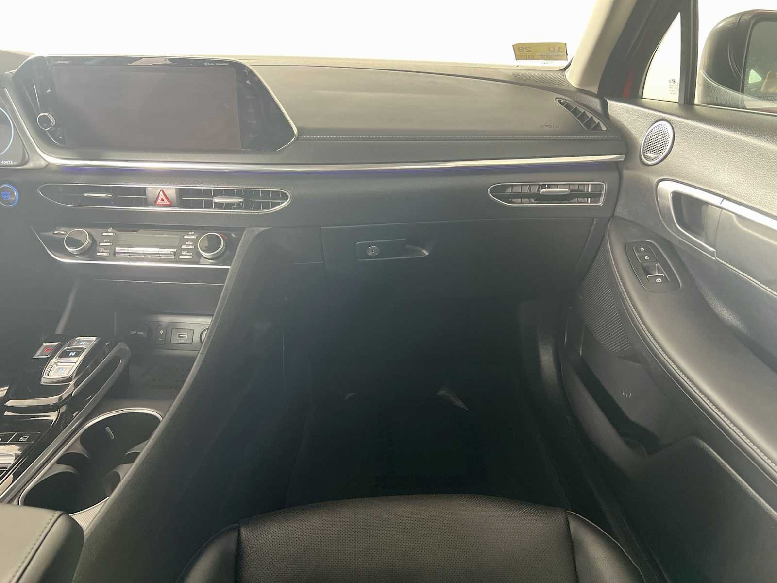 Used 2021 Calypso Red Hyundai Limited image 24