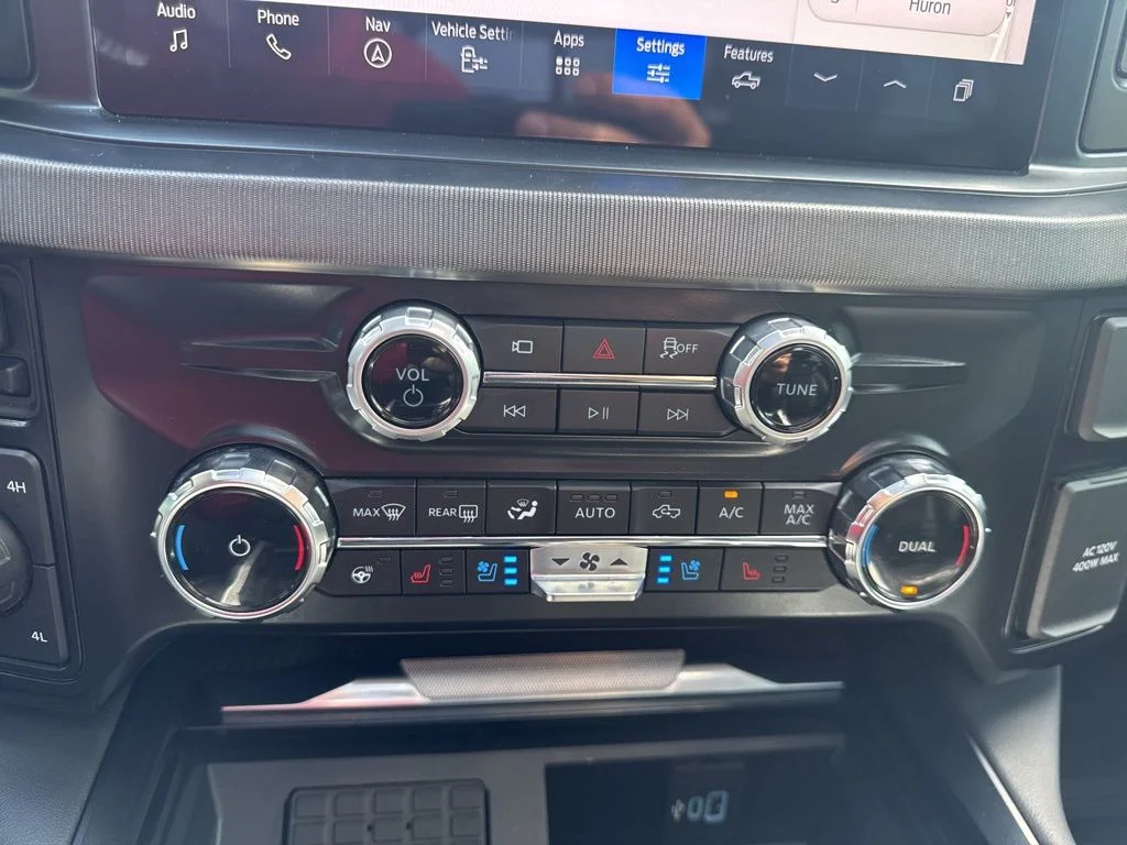 Used 2025 Gray Ford Platinum image 23