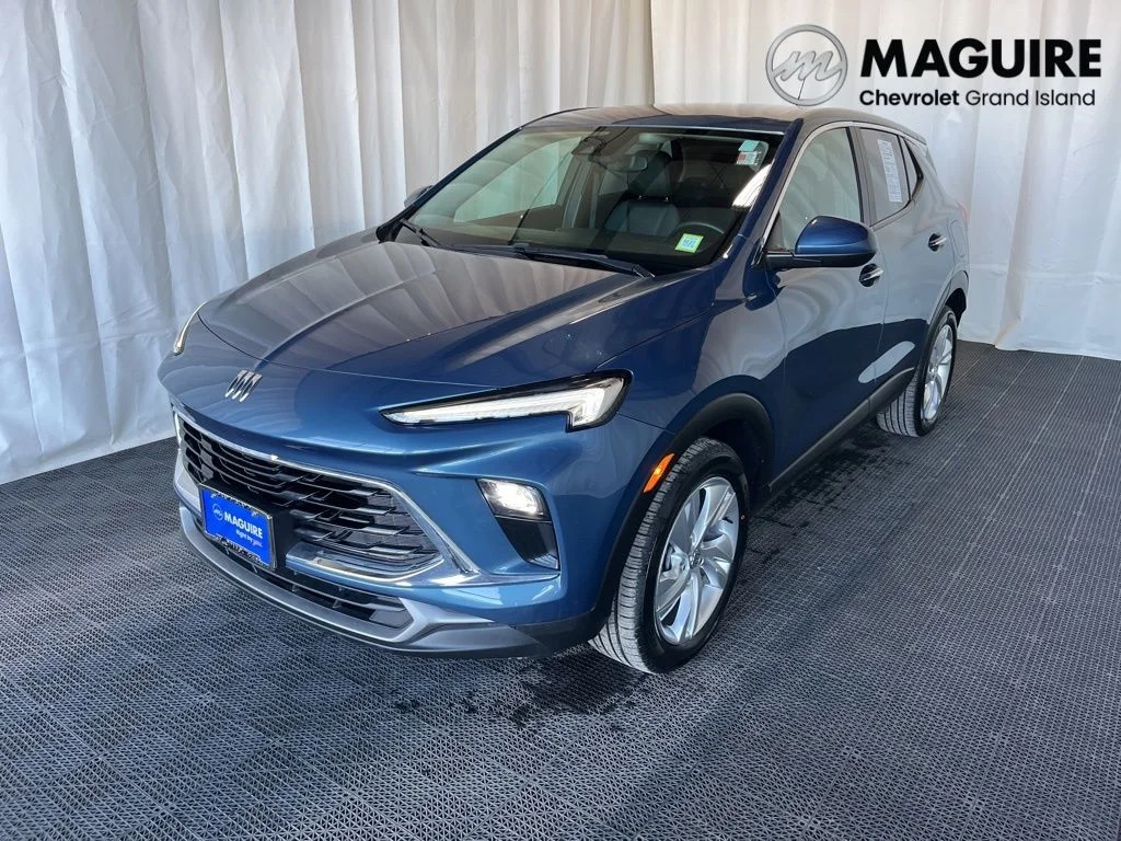 Used 2024 Blue Buick Preferred image 1