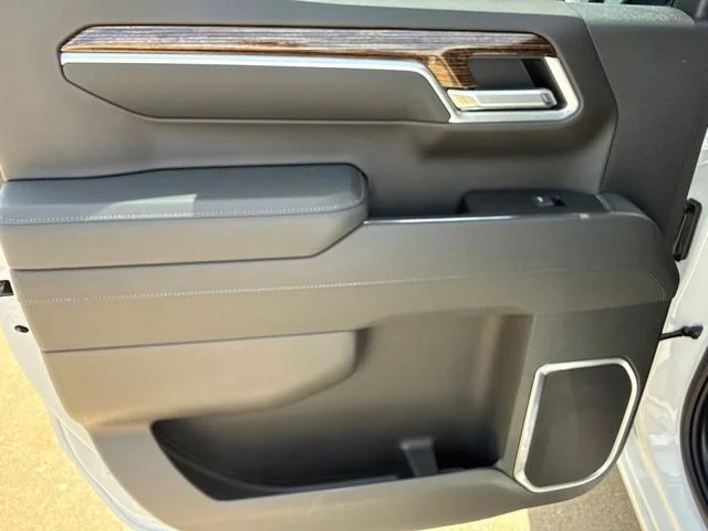 2026 GMC Sierra 1500 SLE - Photo 14
