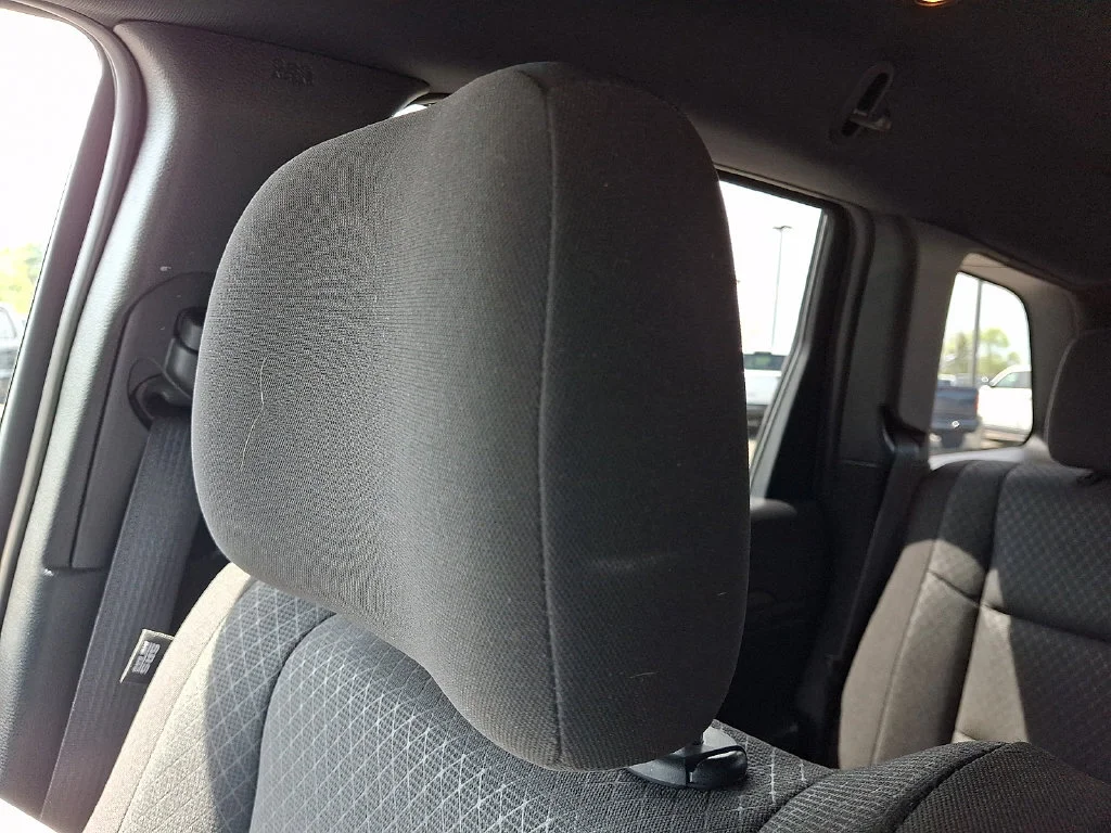Used 2021 Bright White Clearcoat Jeep Laredo E image 18