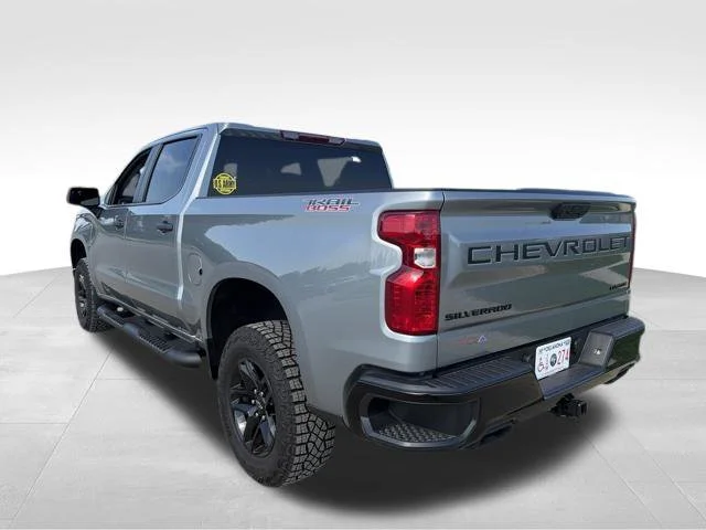 Used 2026 Gray Chevrolet Custom Trail Boss image 5