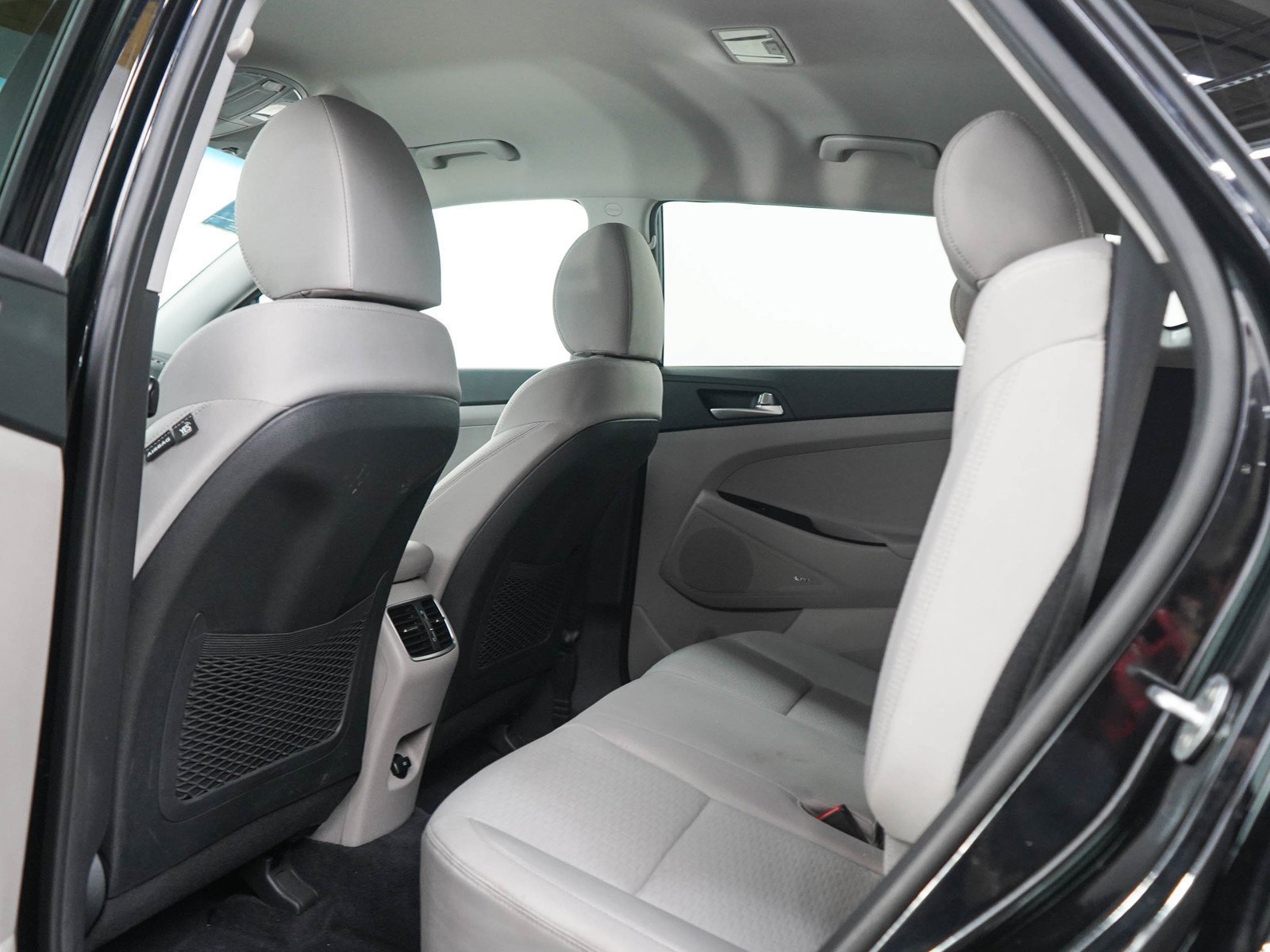 2020 Hyundai Tucson Sport - Photo 18