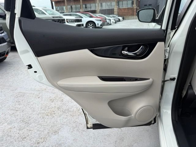Used 2019 White Nissan SV image 13
