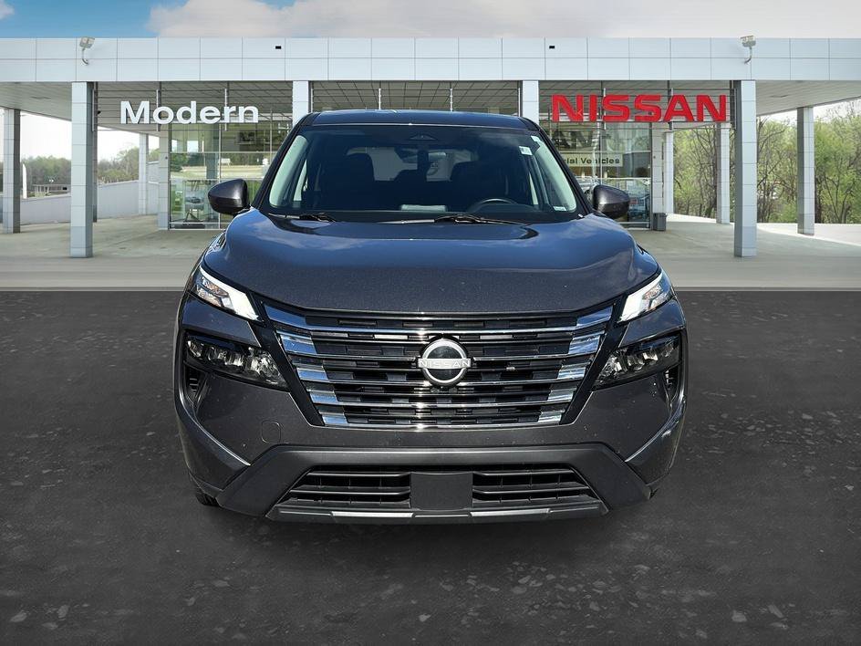 Used 2025 Brilliant Silver Metallic Nissan SV image 8