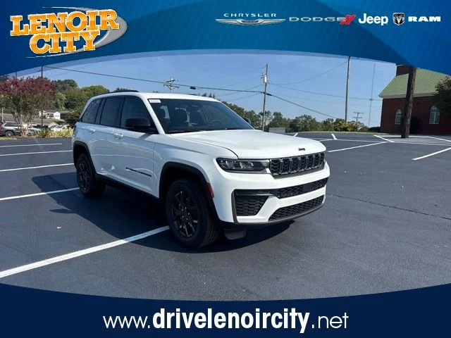 New 2027 Bright White Clearcoat Jeep Laredo Altitude image 1