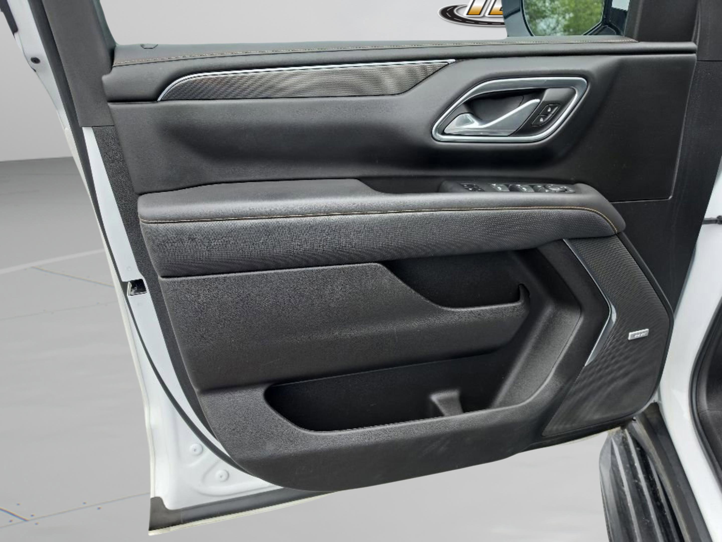 Used 2023 Summit White GMC AT4 image 12