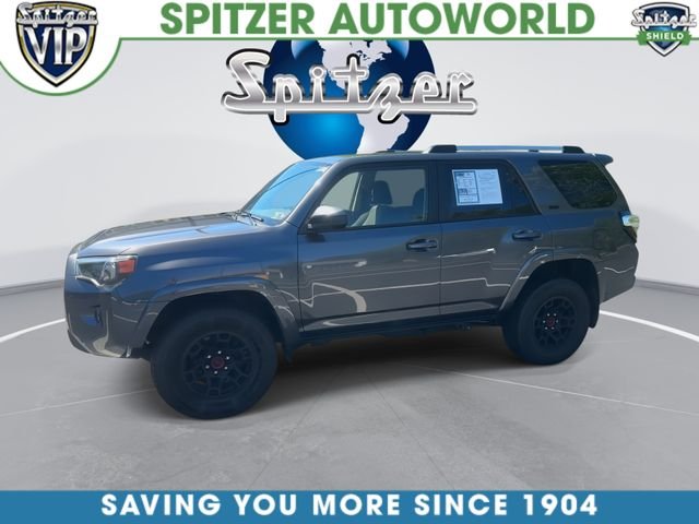 Used 2023 Gray Toyota SR5 image 6