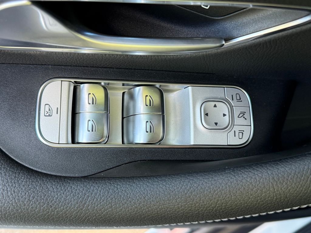 2026 Mercedes-Benz GLS Base - Photo 25