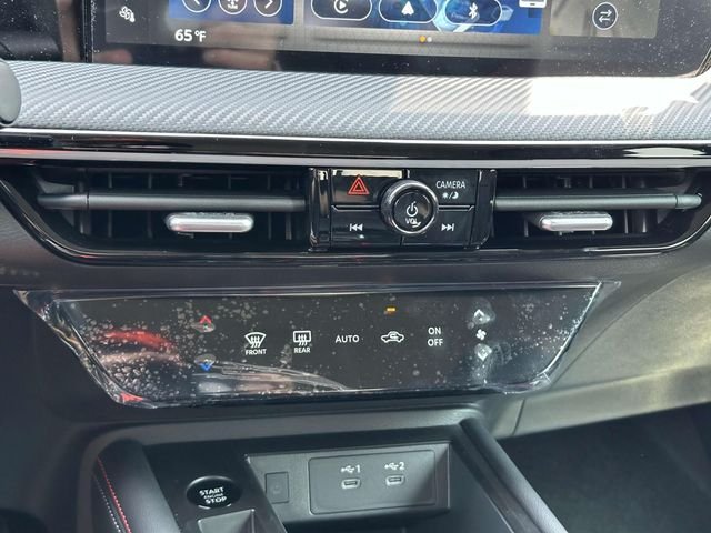 2025 Nissan Kicks SR - Photo 21