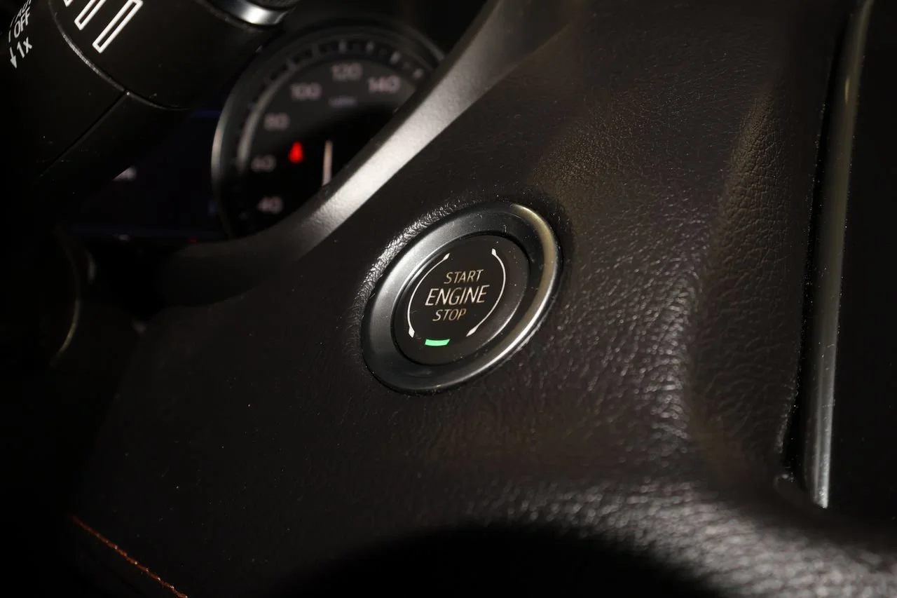 Used 2022 Stellar Black Metallic Cadillac Sport image 16